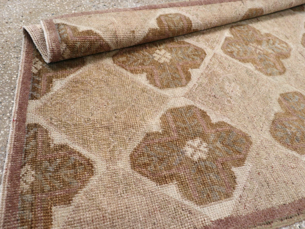 Vintage Anatolian Rug, No.18617 - Galerie Shabab