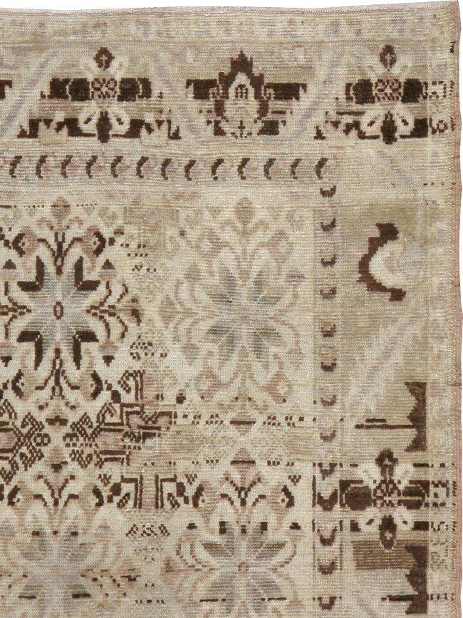Vintage Turkish Anatolian Carpet, No.18629 - Galerie Shabab