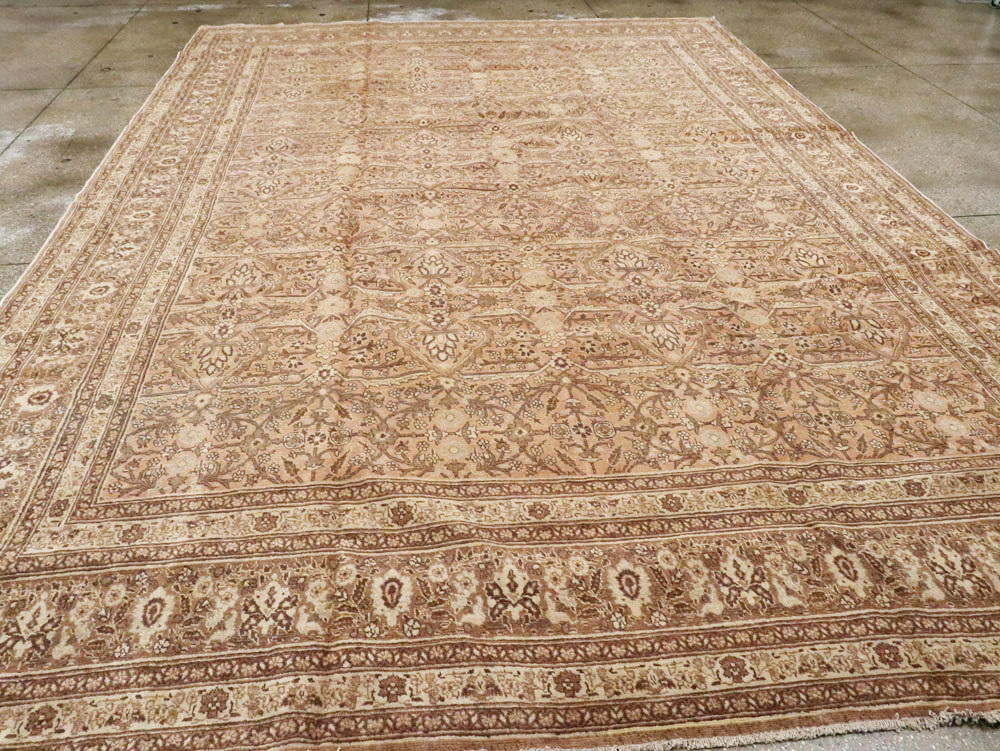Antique Persian Tabriz Carpet, No.18648 - Galerie Shabab