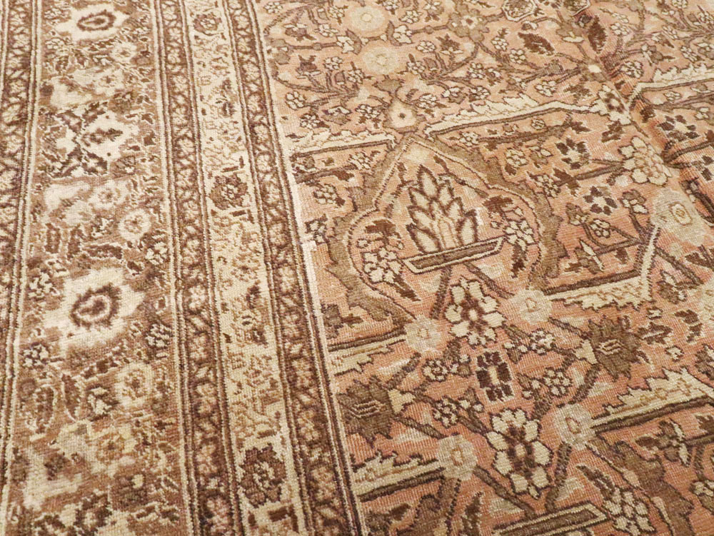 Antique Persian Tabriz Carpet, No.18648 - Galerie Shabab