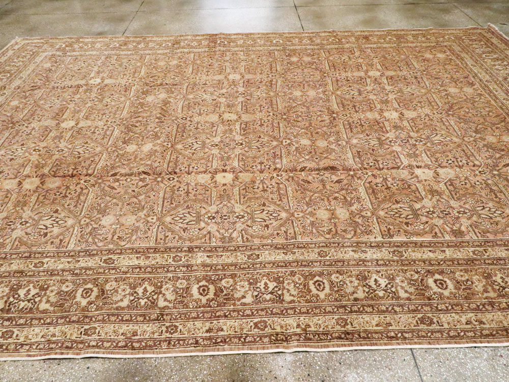 Antique Persian Tabriz Carpet, No.18648 - Galerie Shabab