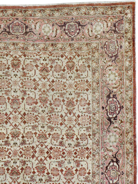 Antique Persian Tabriz Carpet, No.18649 - Galerie Shabab
