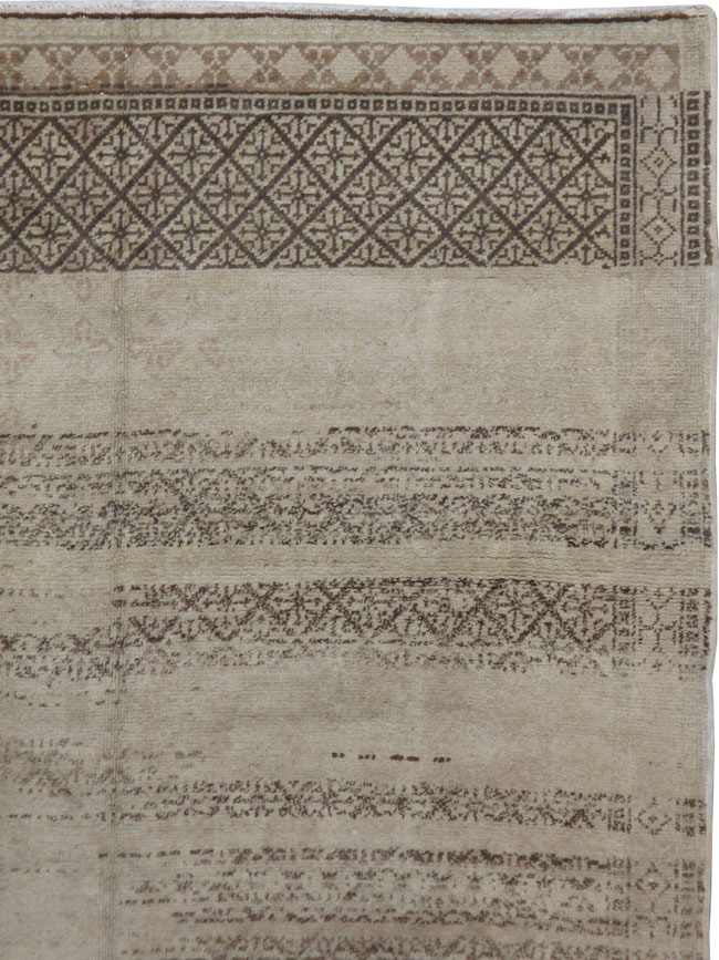 Vintage Anatolian Rug, No.18655 - Galerie Shabab