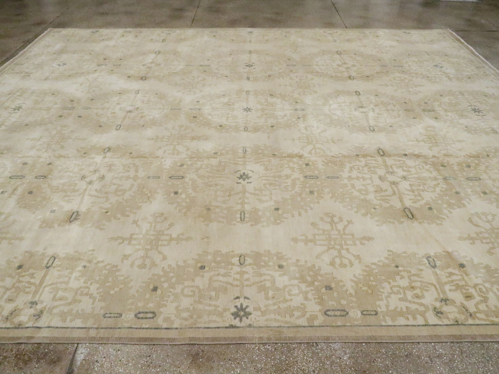 Modern Indian Lahore Large Room Size Carpet, No.18659 - Galerie Shabab