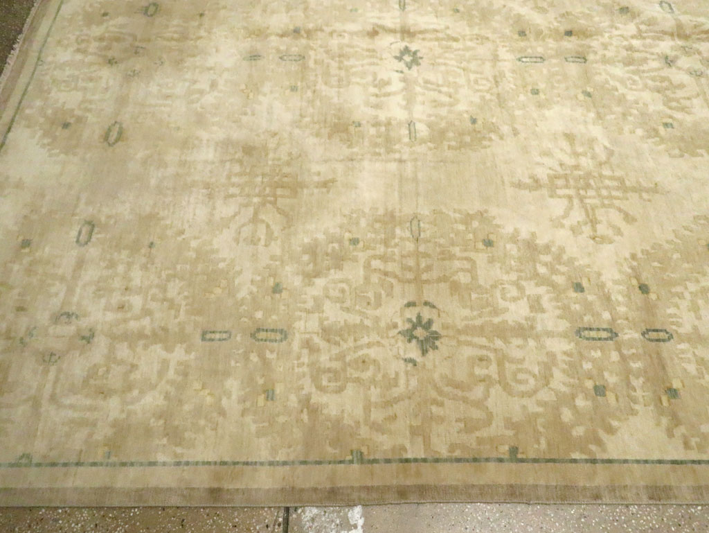 Vintage Indian Lahore Oversize Carpet, No.18660 - Galerie Shabab