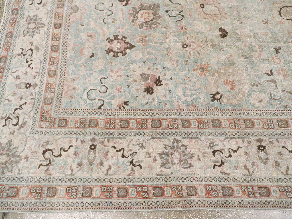 Antique Persian Tabriz Room Size Carpet, No.18667 - Galerie Shabab