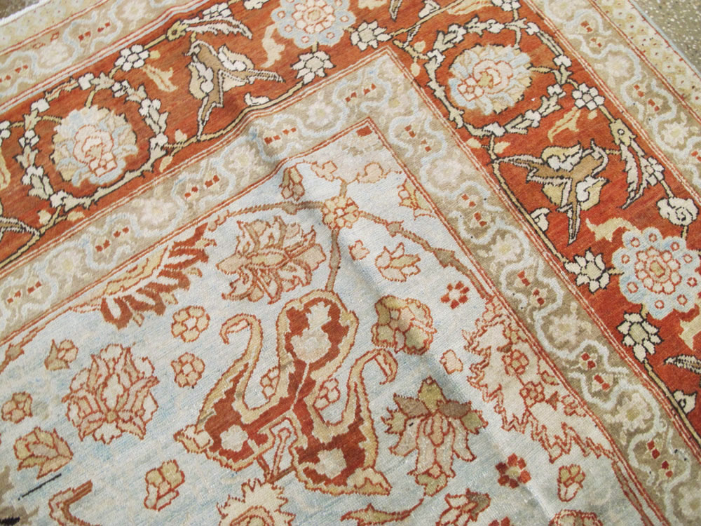 Antique Persian Tabriz Carpet, No.18670 - Galerie Shabab