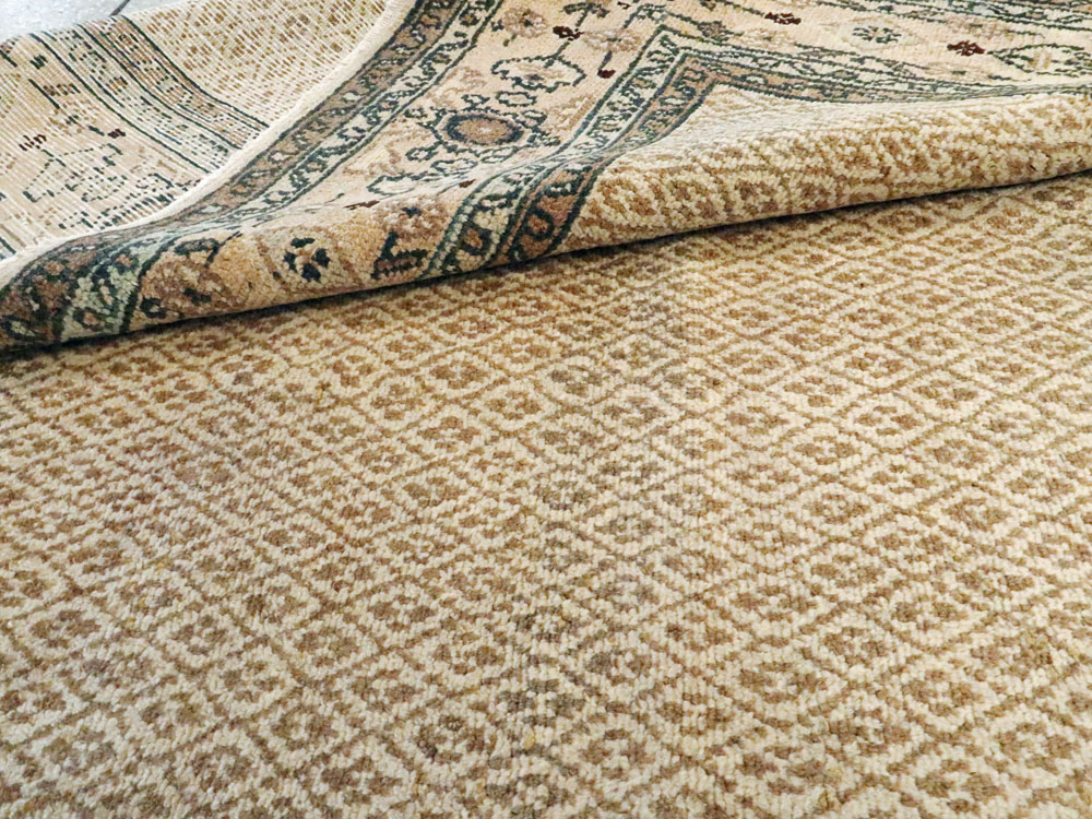 Antique Persian Malayer Carpet, No.18676 - Galerie Shabab