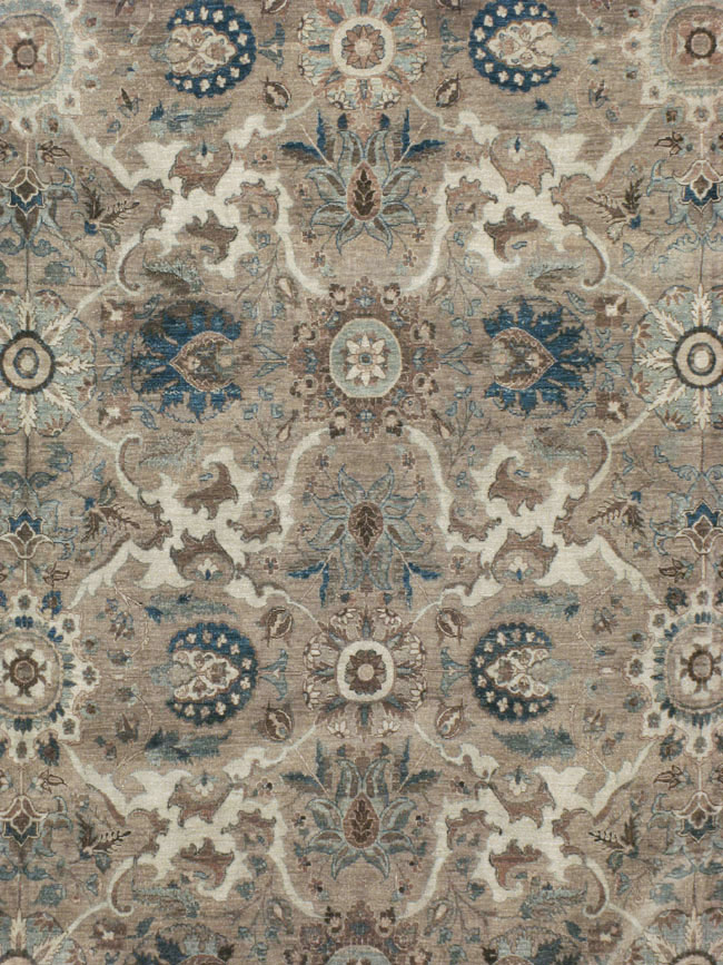 Antique Persian Tabriz Carpet, No.18680 - Galerie Shabab