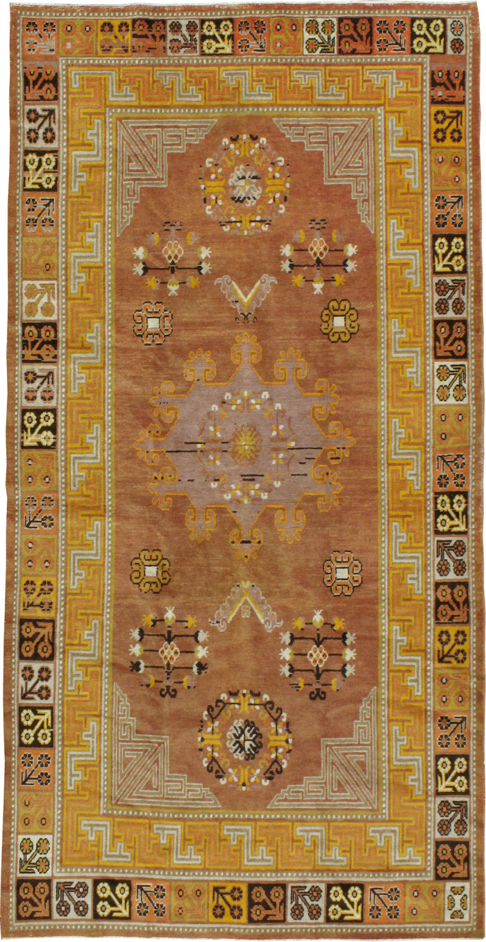 Antique Khotan Carpet, No.18709 - Galerie Shabab