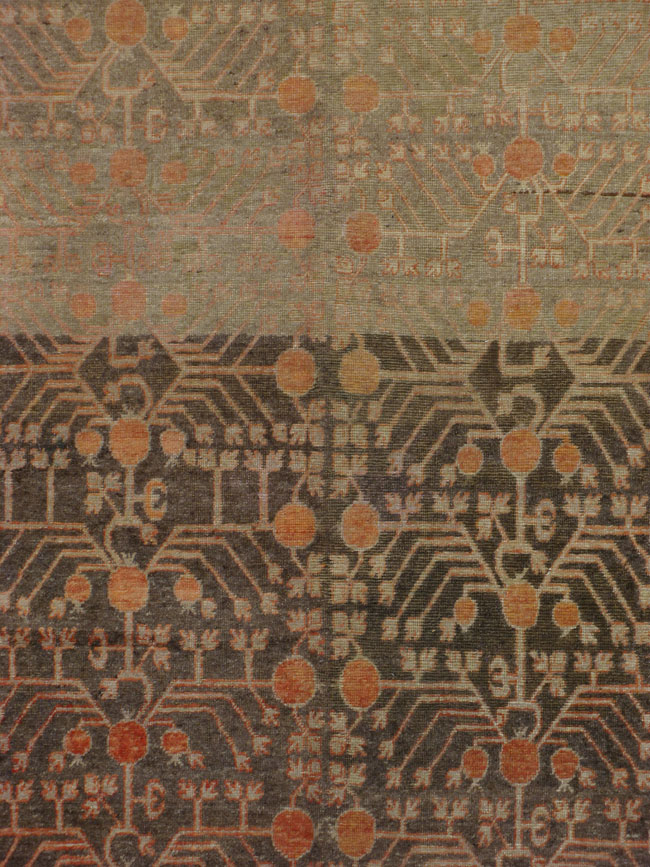 Antique Khotan Gallery Carpet, No.18711 - Galerie Shabab
