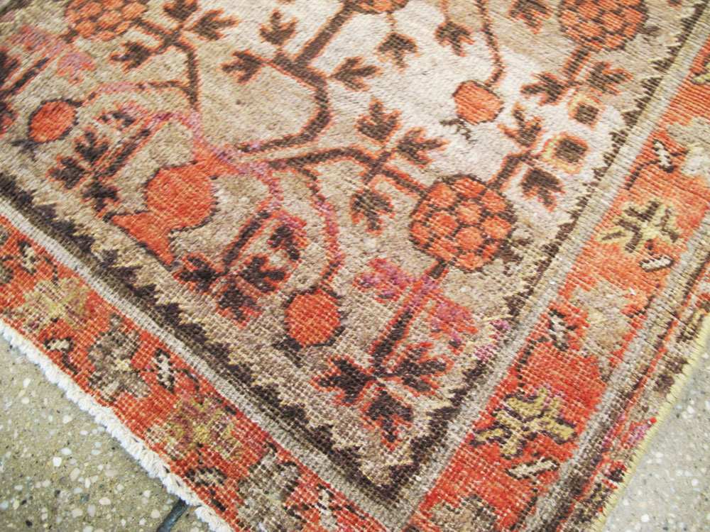 Vintage East Turkestan Khotan Runner, No.18715 - Galerie Shabab