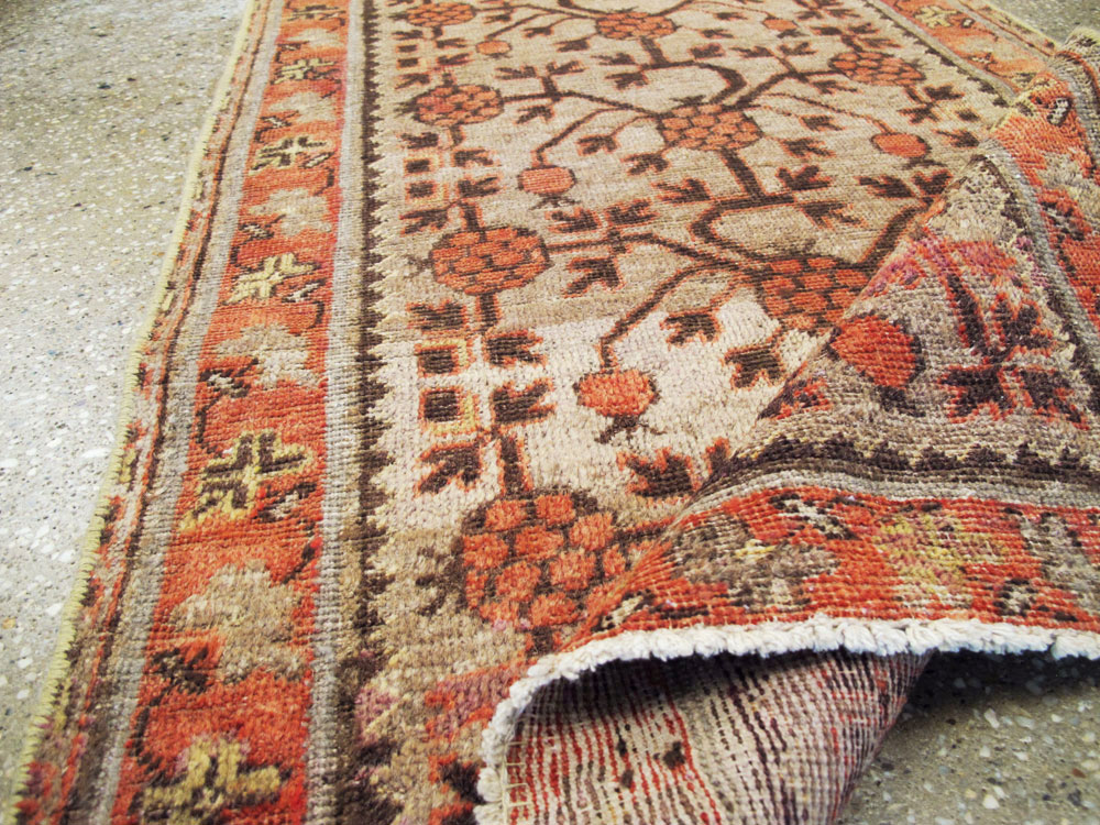 Vintage East Turkestan Khotan Runner, No.18715 - Galerie Shabab