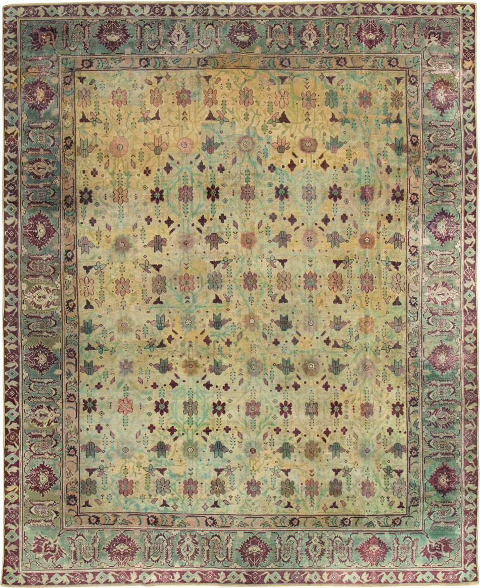 Antique Indian Agra Square Carpet, No.18730 - Galerie Shabab