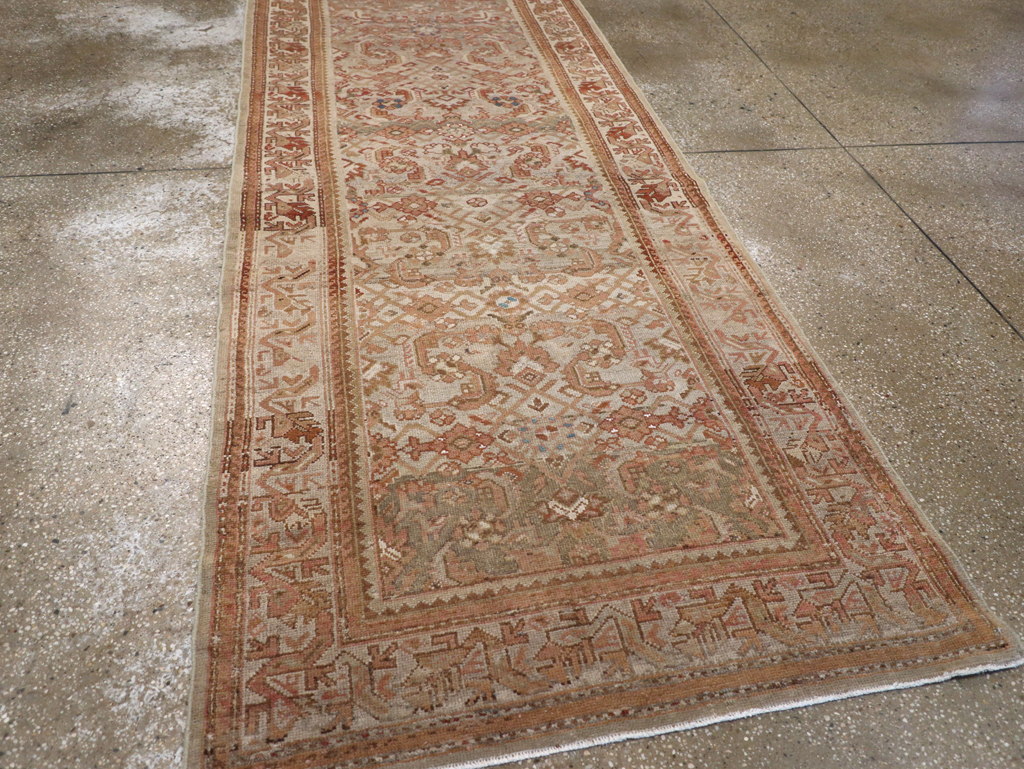 Vintage Persian Malayer Runner, No.18761 - Galerie Shabab