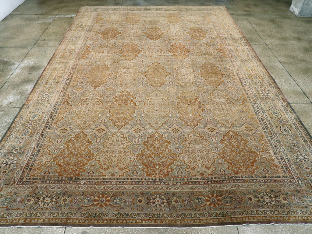 Antique Indian Lahore Carpet, No.18775 - Galerie Shabab