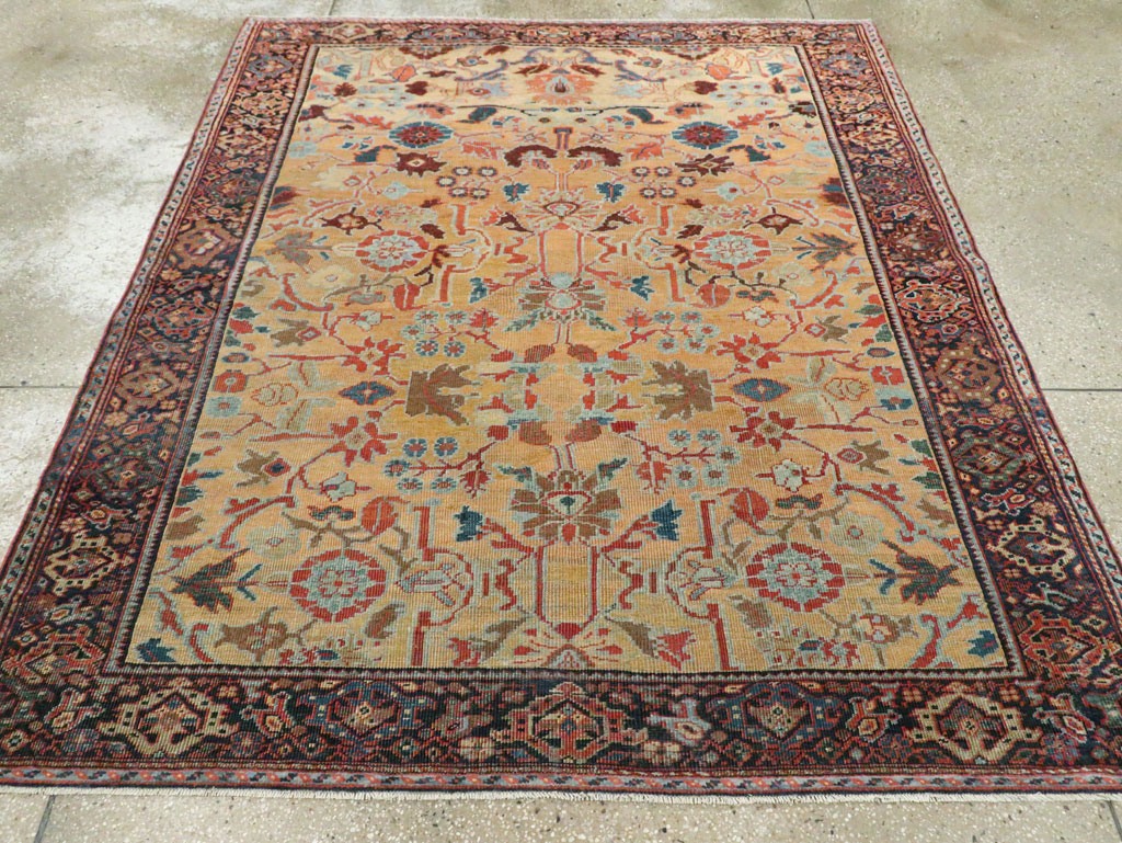 Antique Persian Sultanabad Carpet, No.18776 - Galerie Shabab