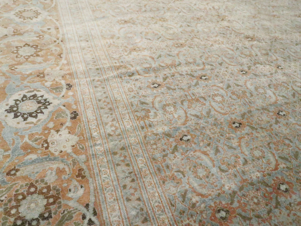 Antique Persian Tabriz Carpet, No.18778 - Galerie Shabab