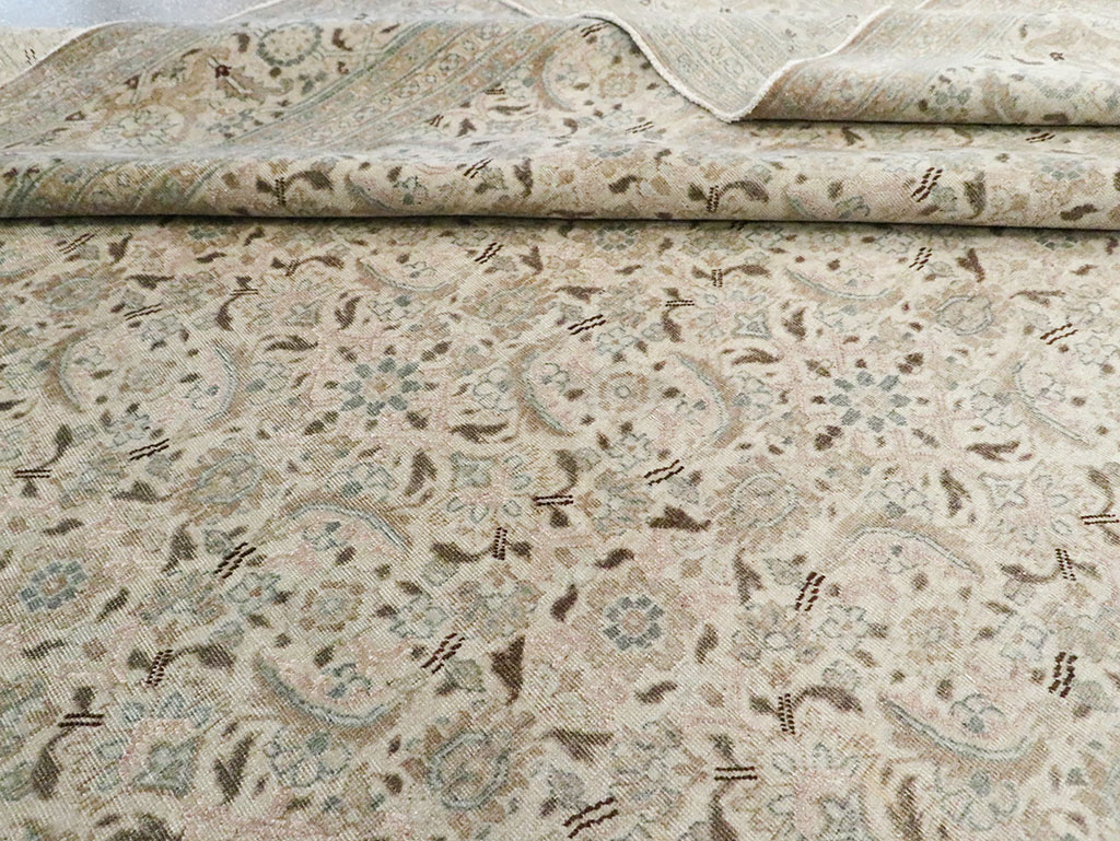 Antique Persian Tabriz Oversize Carpet, No.18782 - Galerie Shabab