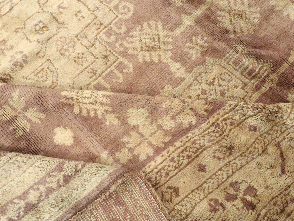 Antique Turkish Oushak Room Size Carpet, No.18794 - Galerie Shabab