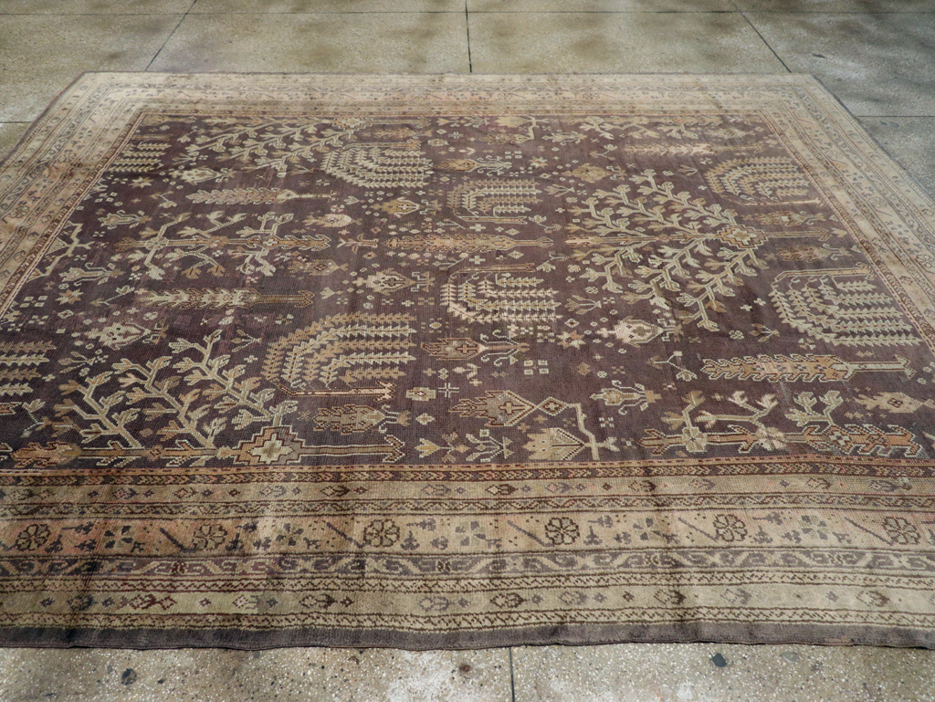 Antique Turkish Oushak Carpet, No.18799 - Galerie Shabab