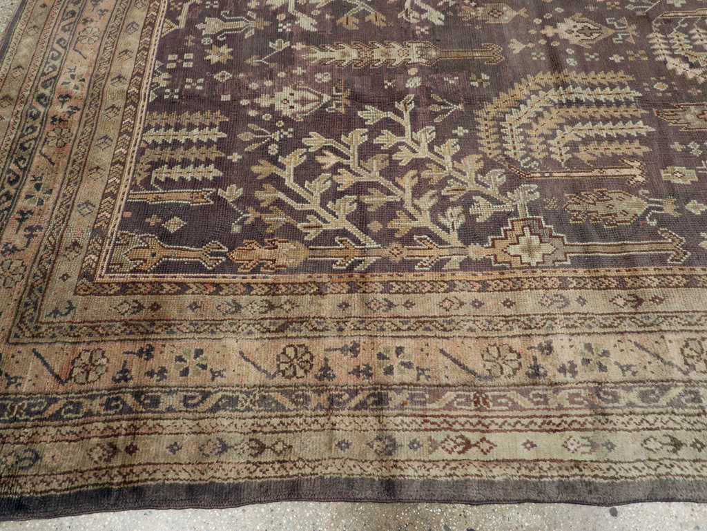 Antique Turkish Oushak Carpet, No.18799 - Galerie Shabab