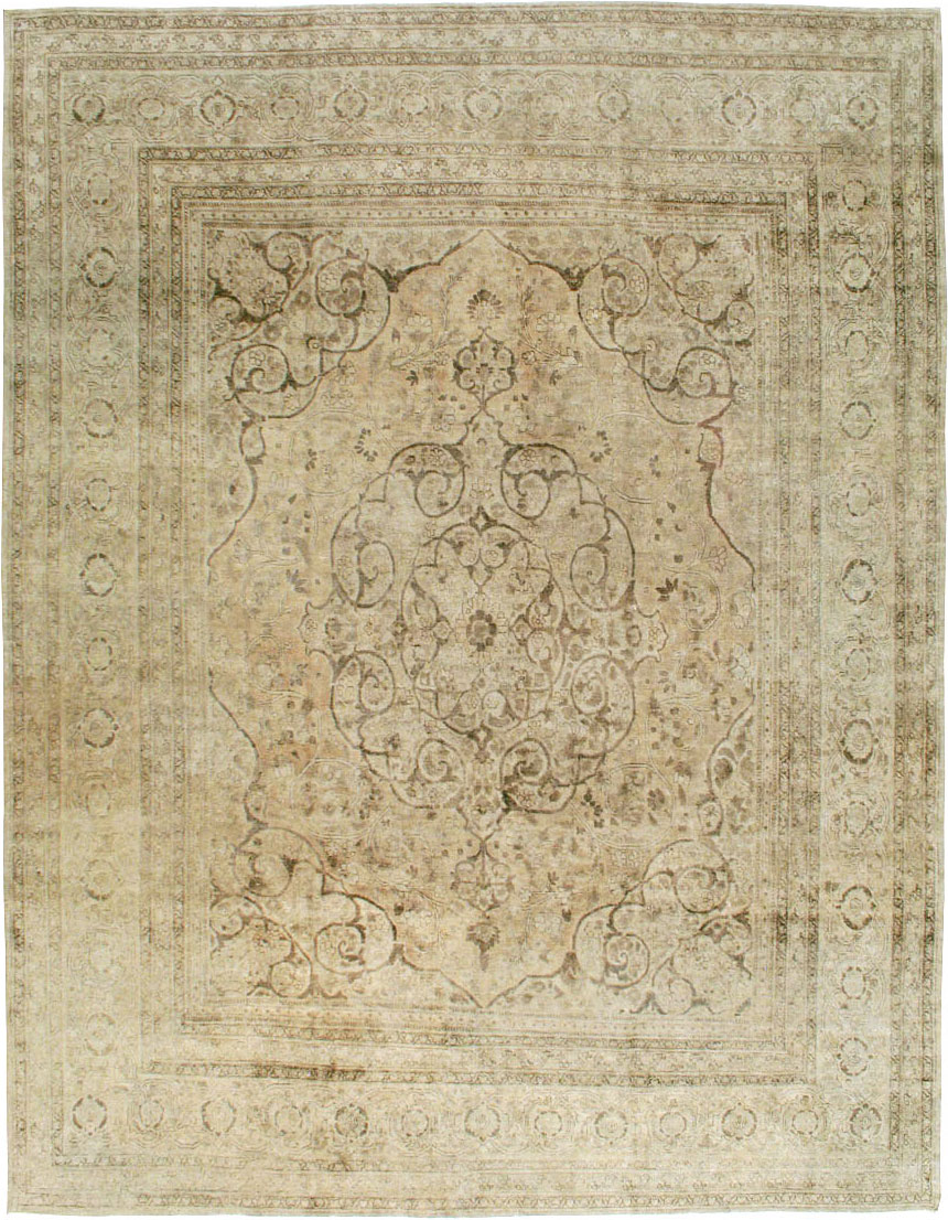 Antique Persian Tabriz Carpet, No.18812 - Galerie Shabab