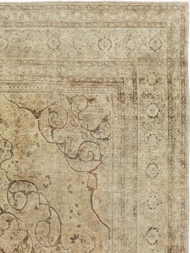 Antique Persian Tabriz Carpet, No.18812 - Galerie Shabab