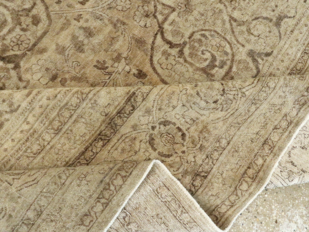 Antique Persian Tabriz Carpet, No.18812 - Galerie Shabab