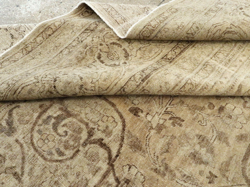 Antique Persian Tabriz Carpet, No.18812 - Galerie Shabab