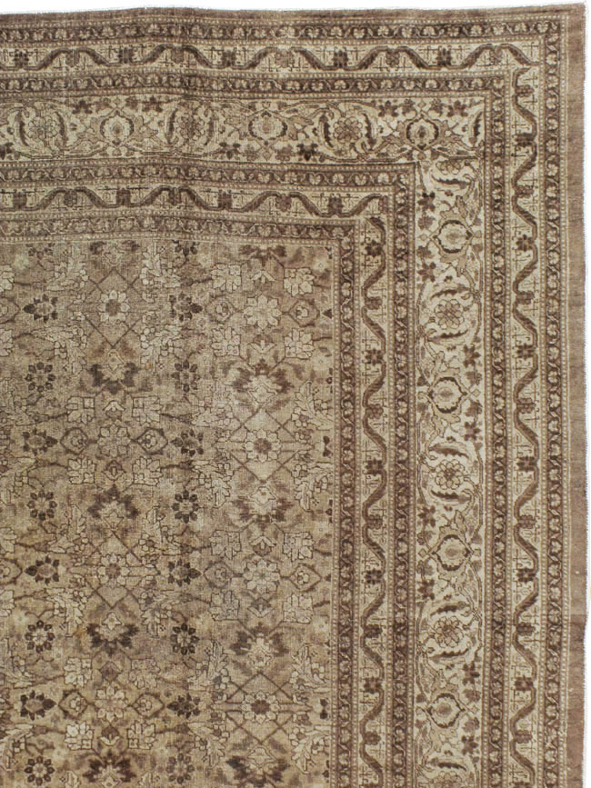 Antique Persian Tabriz Carpet, No.18815 - Galerie Shabab