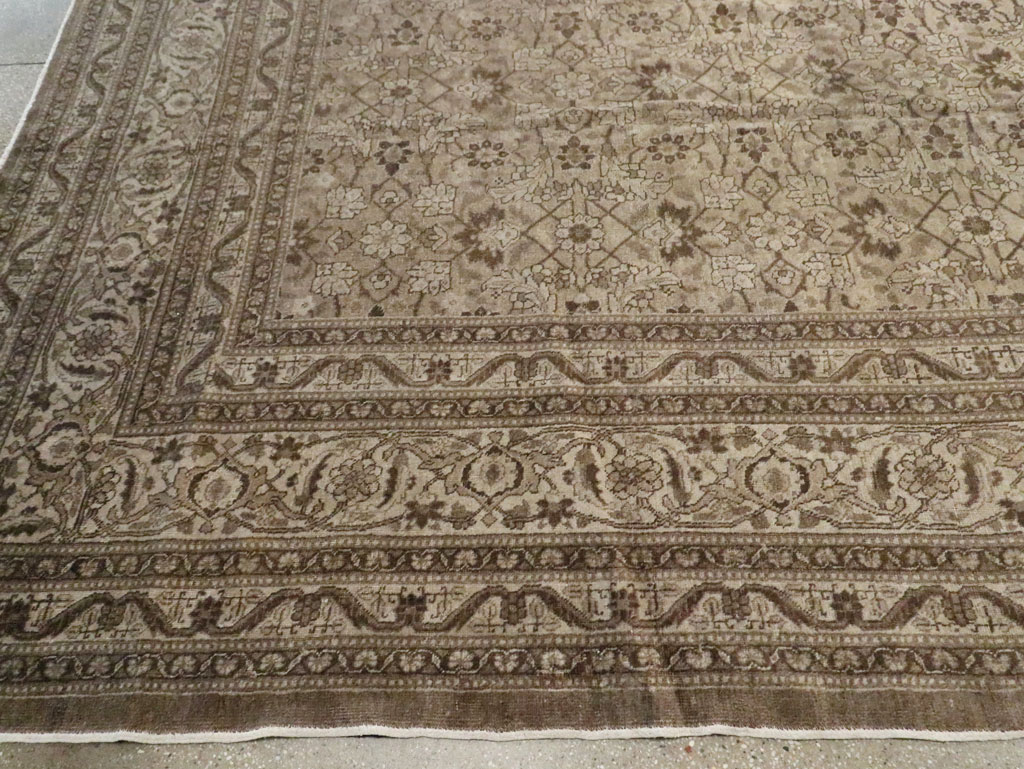Antique Persian Tabriz Carpet, No.18815 - Galerie Shabab
