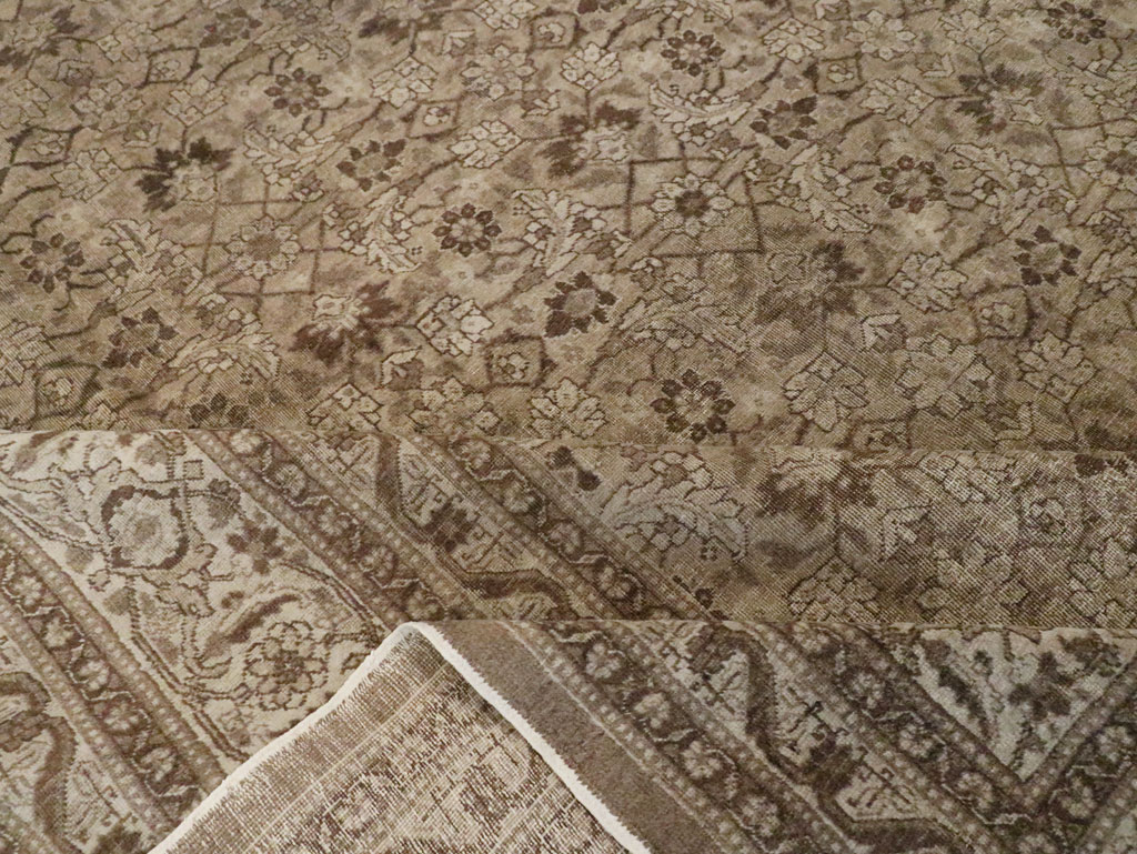 Antique Persian Tabriz Carpet, No.18815 - Galerie Shabab