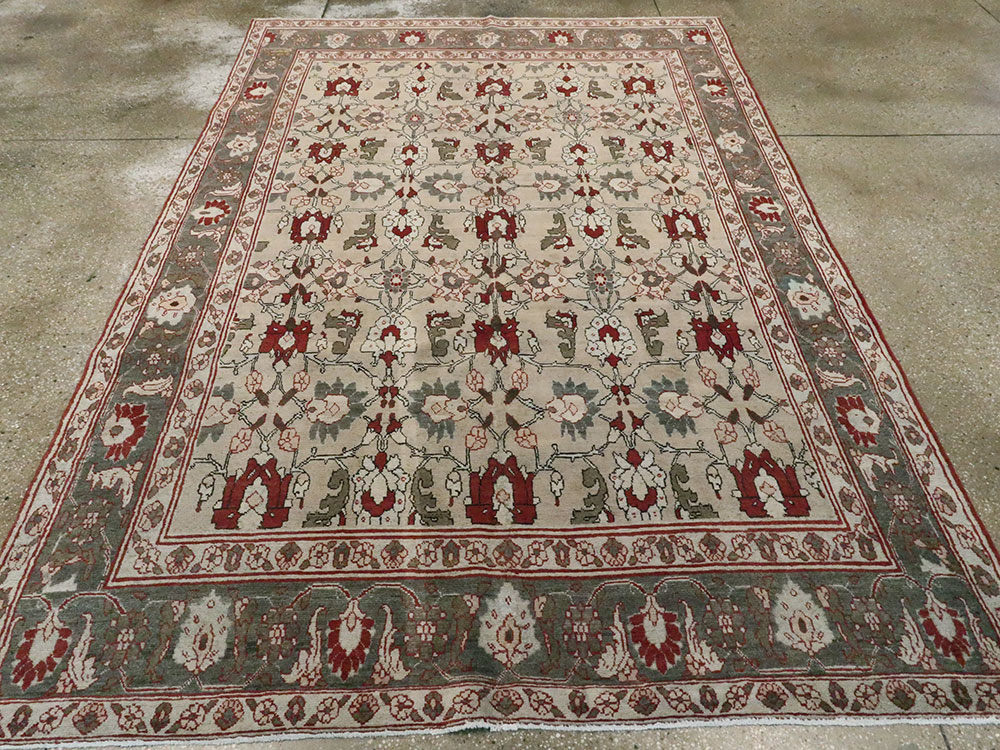 Antique Persian Tabriz Accent Rug, No.18817 - Galerie Shabab