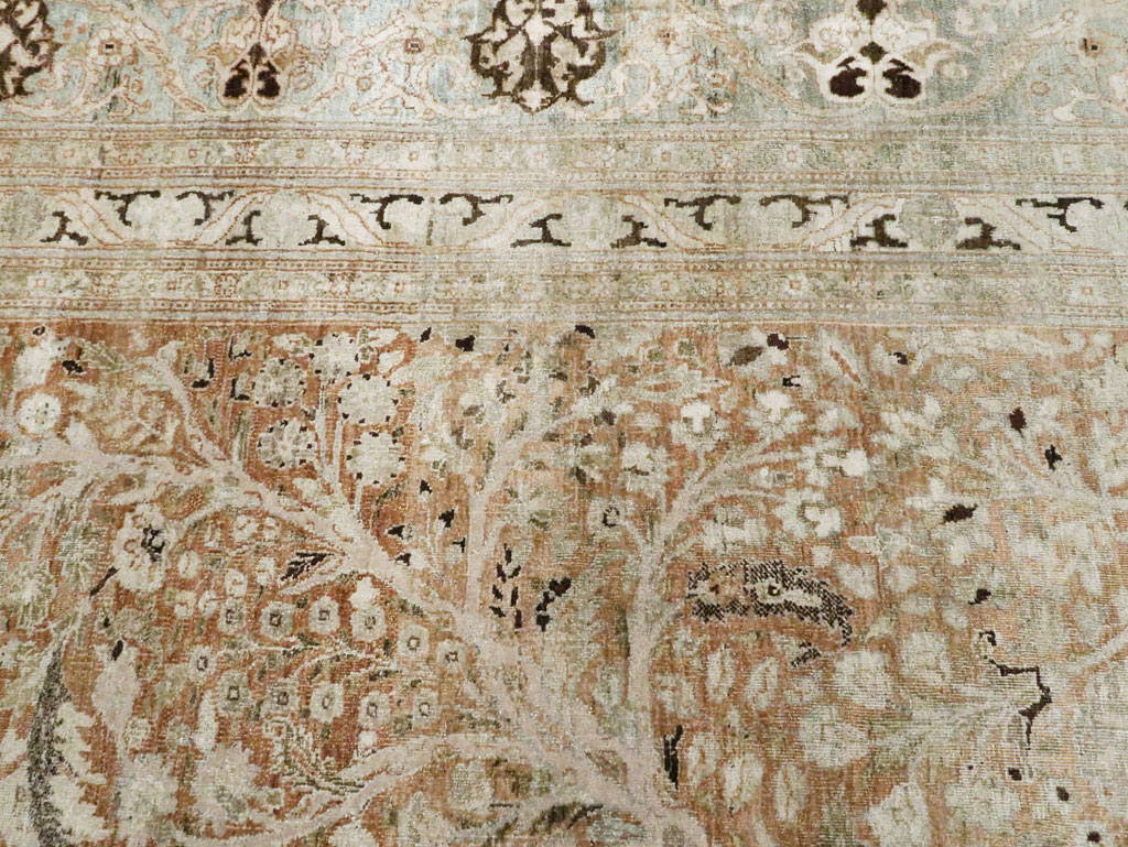 Antique Persian Dorokhsh Large Room Size Carpet, No.18820 - Galerie Shabab