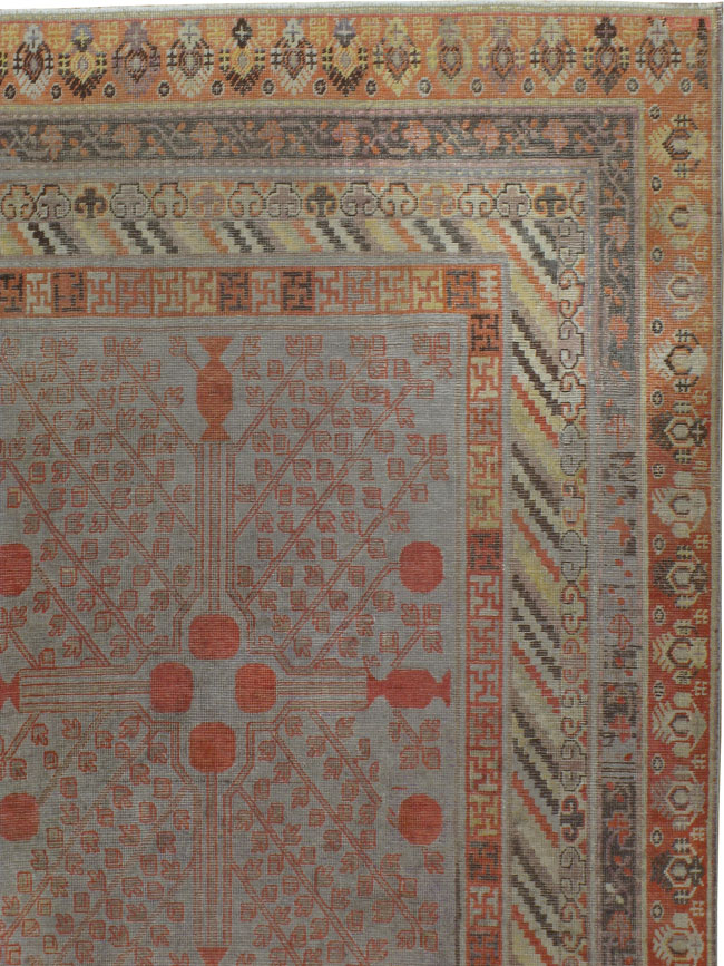 Antique Khotan Gallery Carpet, No.18831 - Galerie Shabab