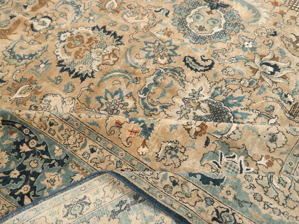 Antique Persian Tehran Carpet, No.18835 - Galerie Shabab