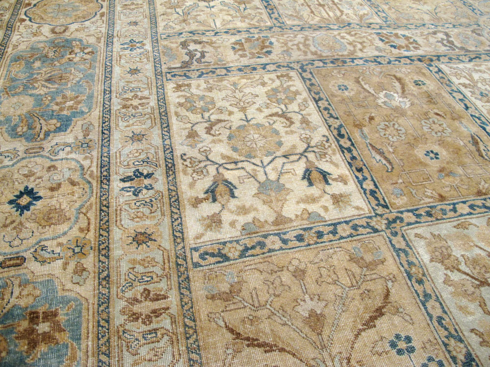 Antique Persian Tabriz Garden Carpet, No.18837 - Galerie Shabab
