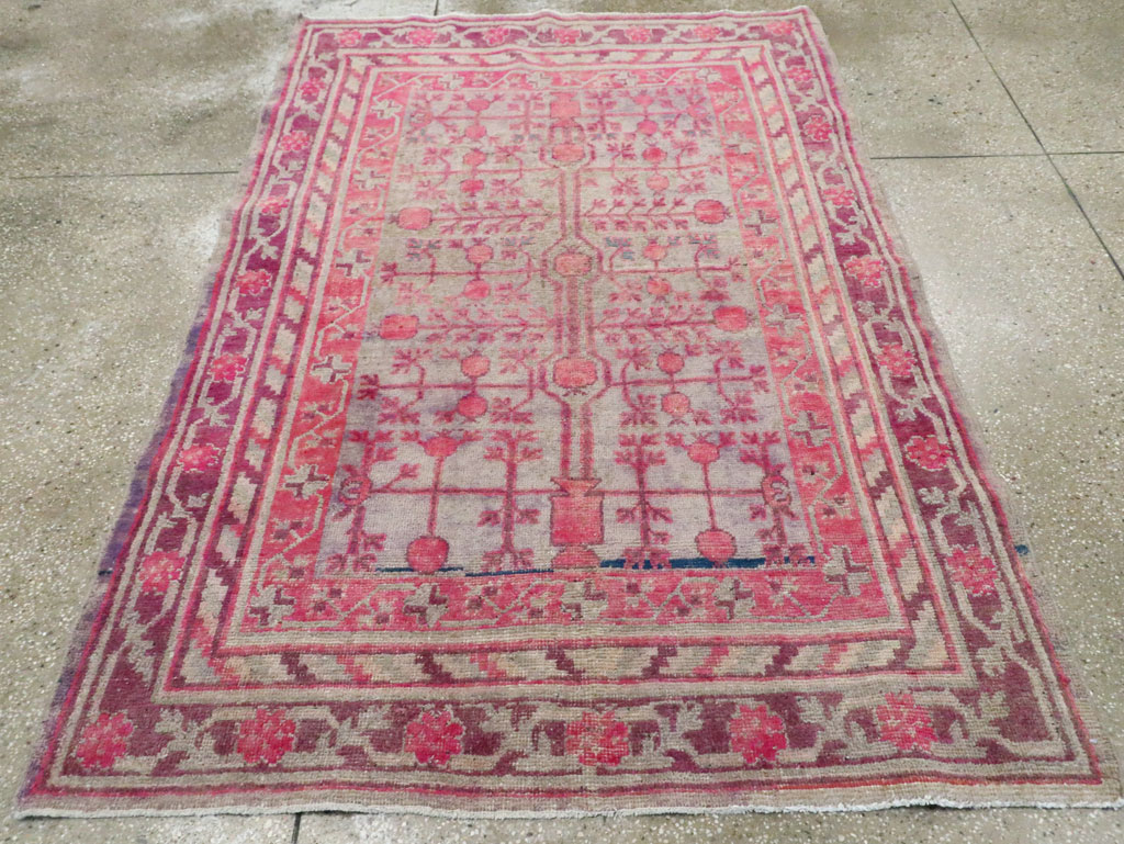 Vintage East Turkestan Khotan Rug, No.18839 - Galerie Shabab