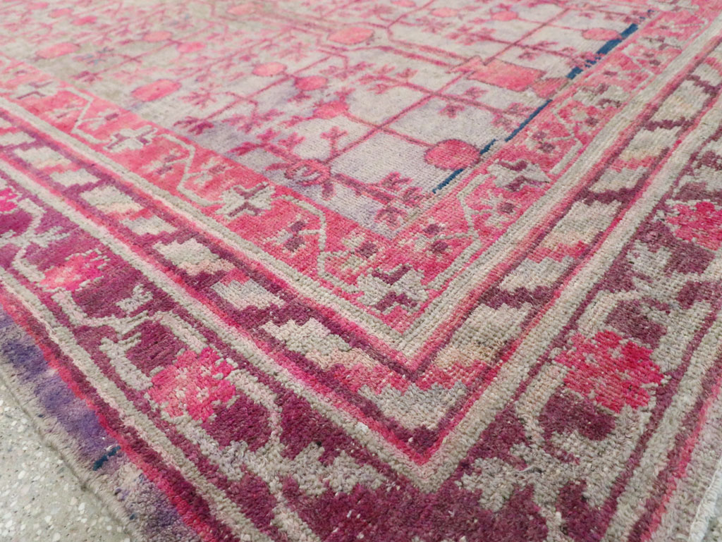 Vintage East Turkestan Khotan Rug, No.18839 - Galerie Shabab