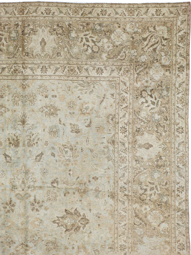Antique Persian Tabriz Carpet, No.18845 - Galerie Shabab