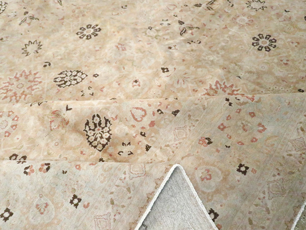 Antique Persian Tabriz Carpet, No.18848 - Galerie Shabab