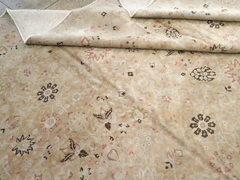 Antique Persian Tabriz Carpet, No.18848 - Galerie Shabab