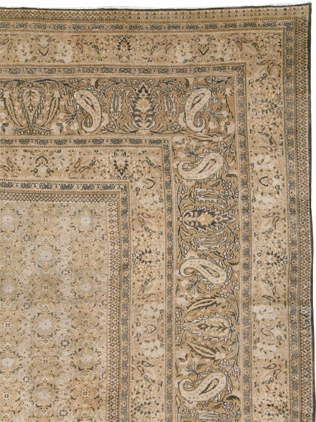 Antique Persian Dorokhsh Carpet, No.18851 - Galerie Shabab