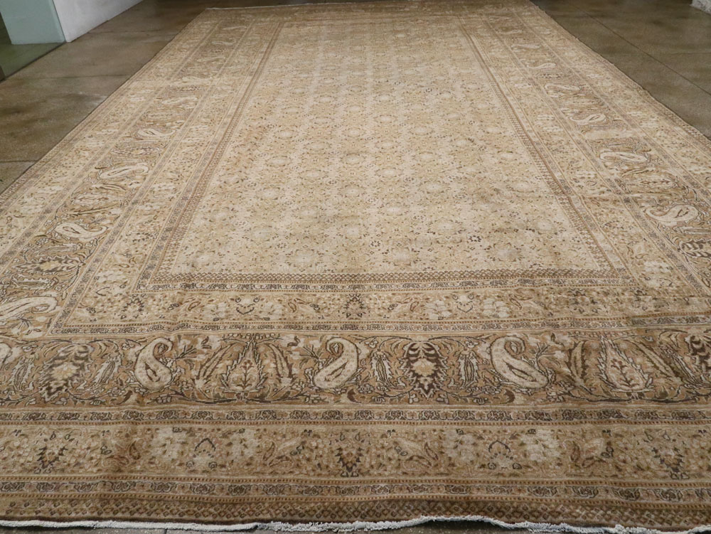Antique Persian Dorokhsh Carpet, No.18851 - Galerie Shabab