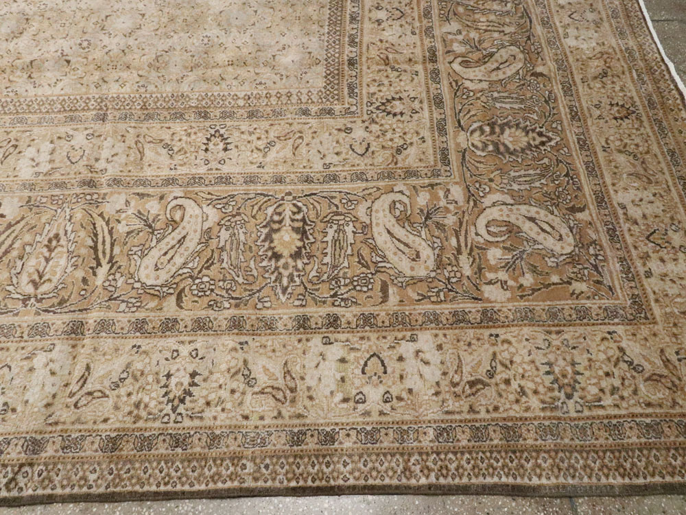 Antique Persian Dorokhsh Carpet, No.18851 - Galerie Shabab