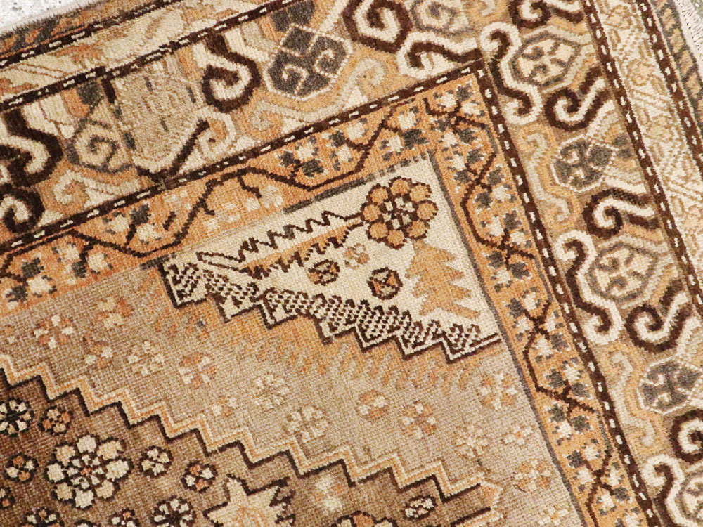 Antique East Turkestan Khotan Rug, No.18860 - Galerie Shabab