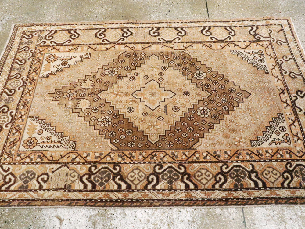 Antique East Turkestan Khotan Rug, No.18860 - Galerie Shabab