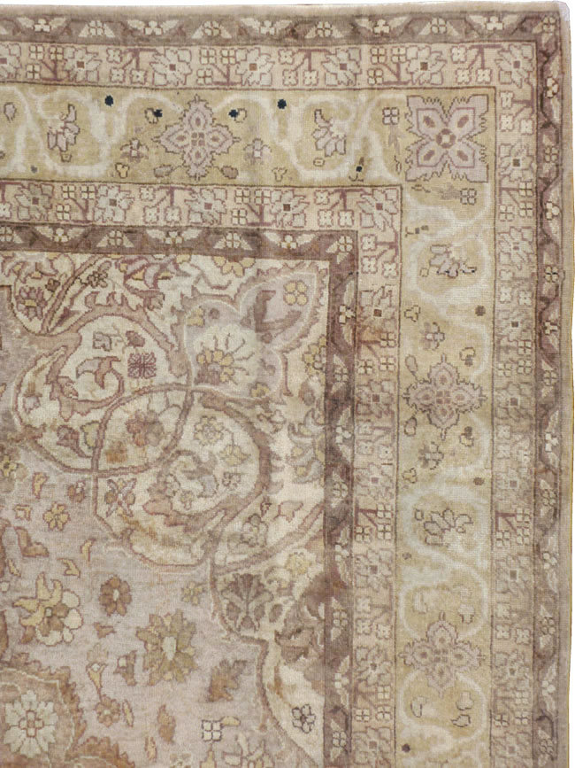 Vintage Indian Lahore Carpet, No.18861 - Galerie Shabab
