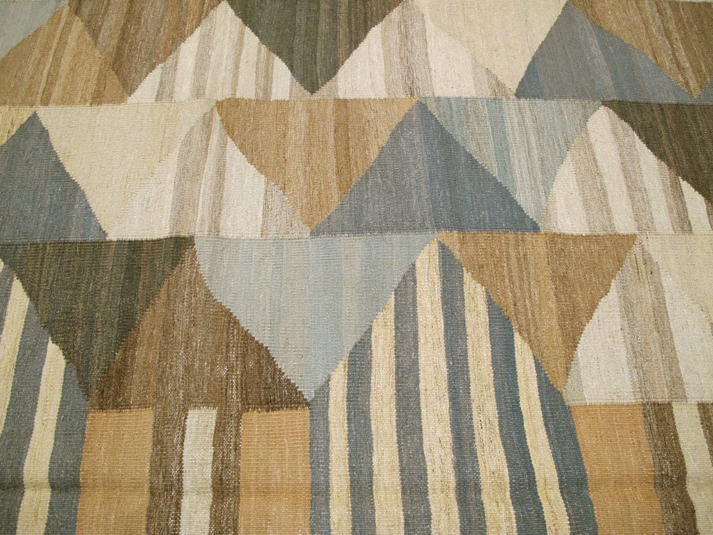 Contemporary Persian Flatweave Kilim Oversize Carpet, No.18871 - Galerie Shabab